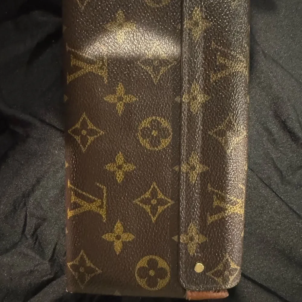 Louis Vuitton Brown Monogram Elysee Wallet - Picture 6 of 11